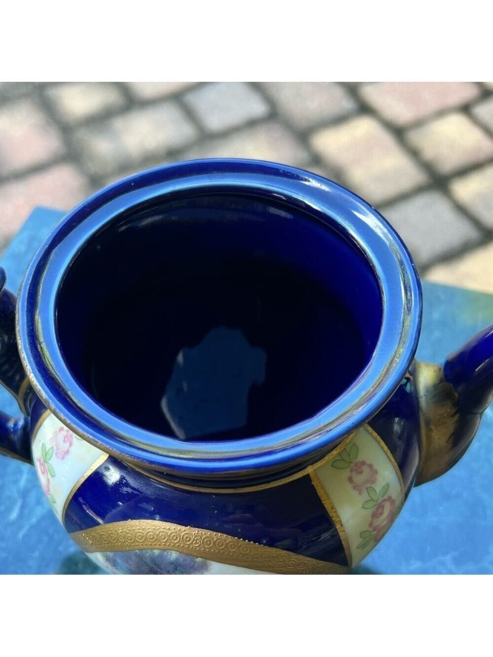 Vintage Venetian Lagoon Tea Pot Cobalt Blue Fine Porcelain with Gold Trims 8" - Picture 6 of 6